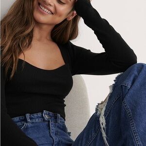 Black Ribbed Women's Top